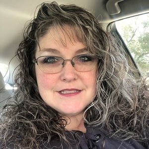 Meet your Posher, Valerie